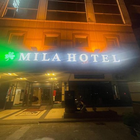 Mila Hotel Taichung Extérieur photo