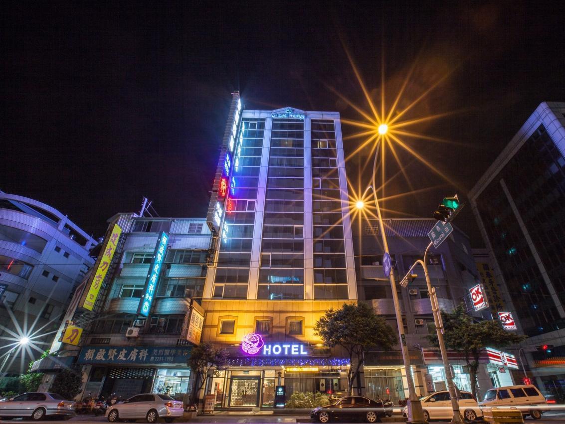 Mila Hotel Taichung Extérieur photo